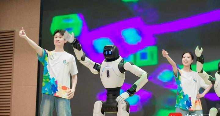 沉浸式体验“科创+文旅”,苏州家庭机器人比赛暨长三角挑战赛精彩收官